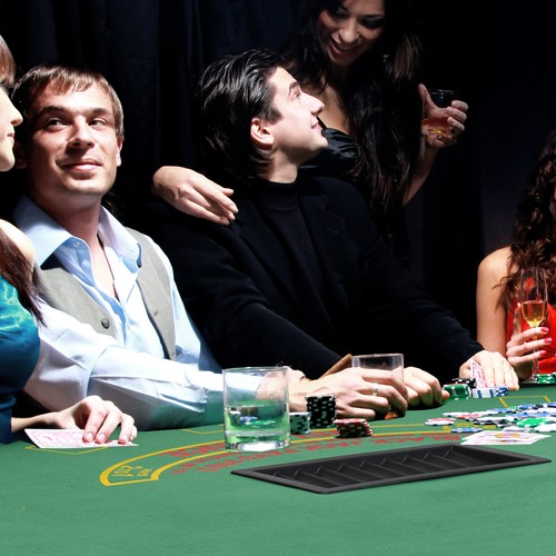 Player folding poker table - 7-player,